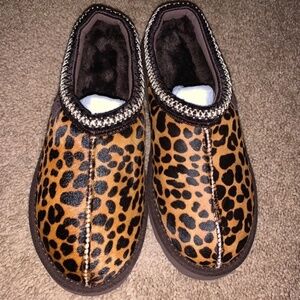 Ugg Tasman Australia Caspian Spotted Animal Print Size 8